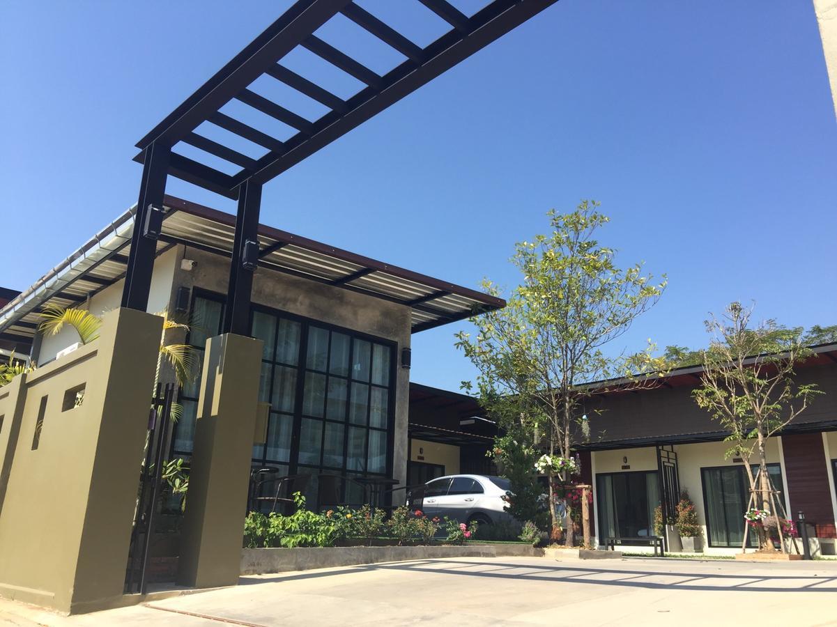 Goodtime Resort Chiangrai Чианграй Экстерьер фото