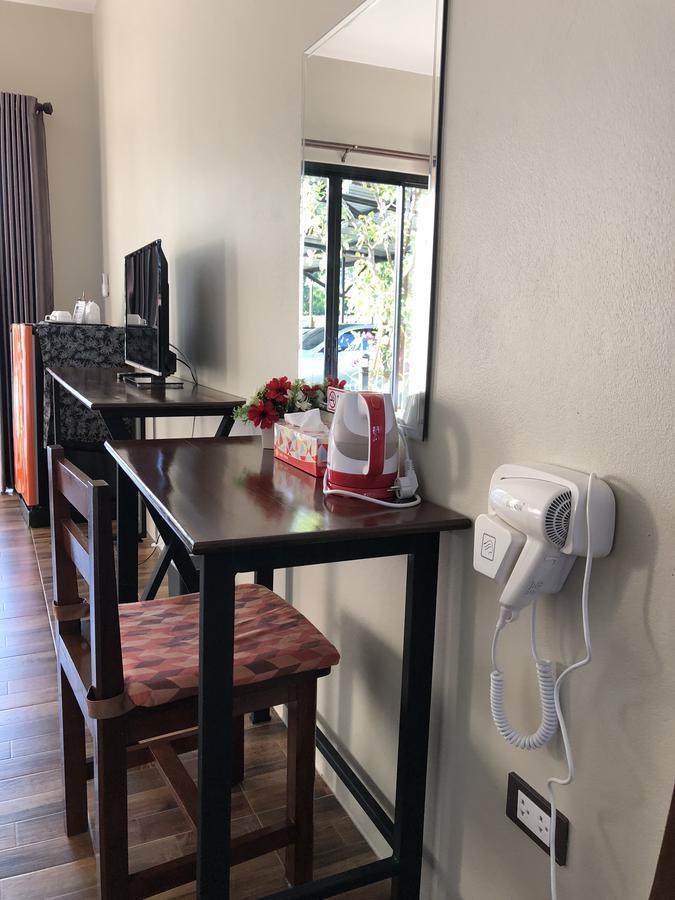 Goodtime Resort Chiangrai Чианграй Экстерьер фото